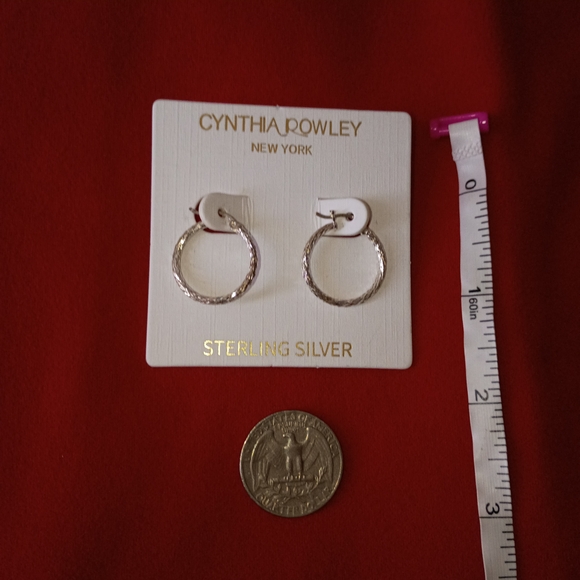 Sterling Silver Earrings Firm - Picture 1 of 5